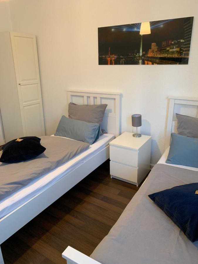 Zum Armen Mann Bed & Breakfast Düsseldorf Dış mekan fotoğraf